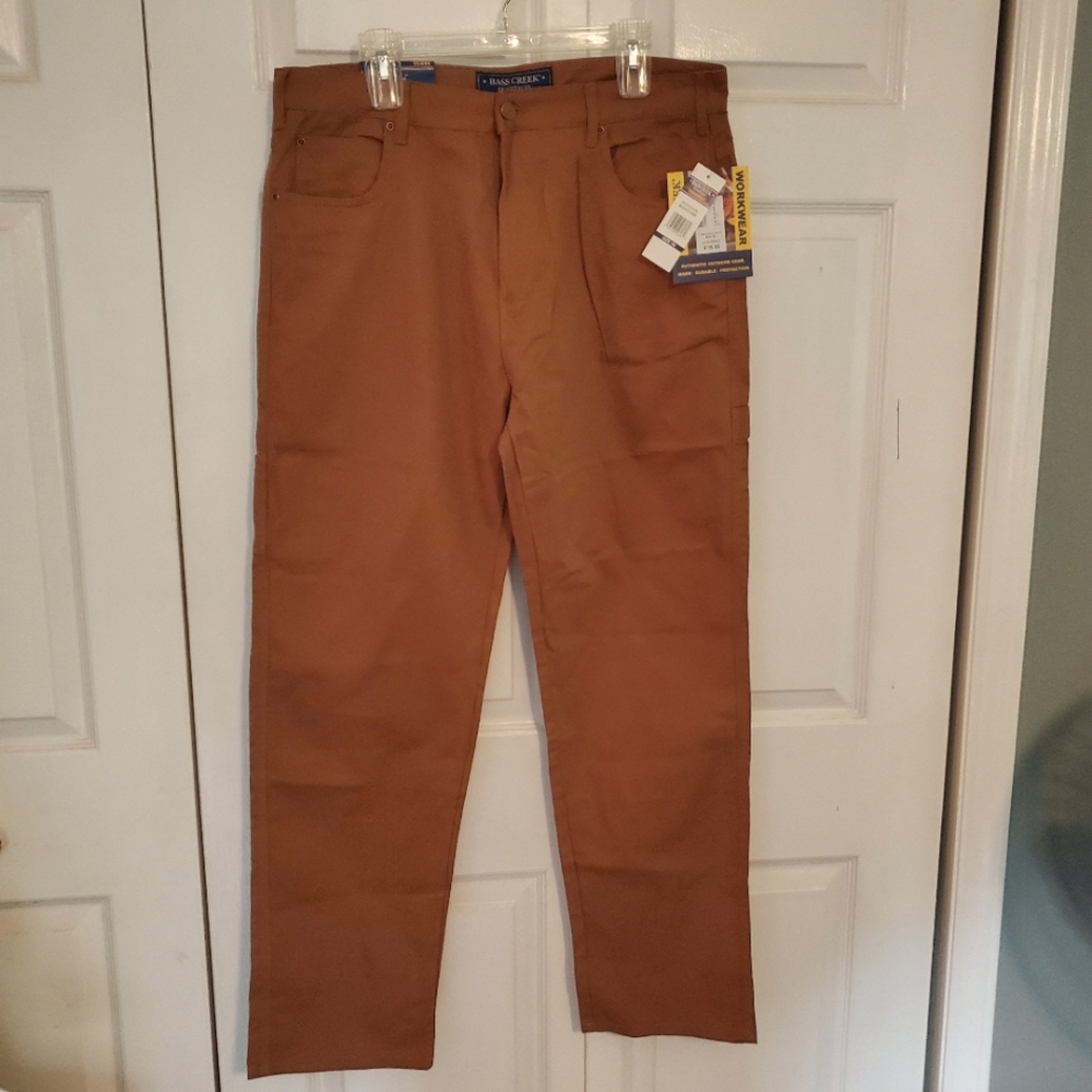 Bass Creek Outfitters Workwear Cargo Pants NWT Size 36 x 32